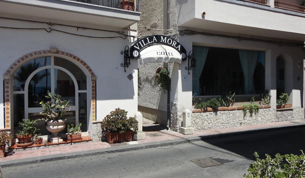 Hotel Villa Mora Giardini Naxos Exterior foto